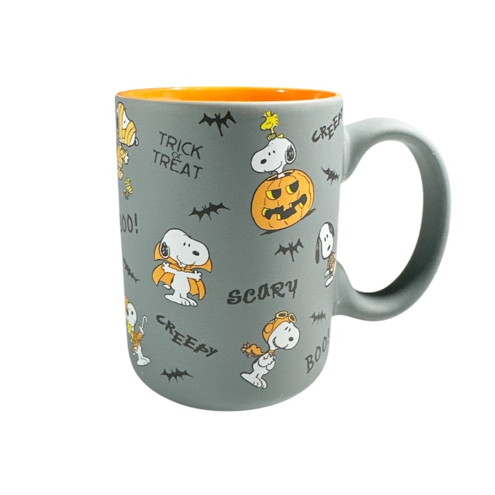 NEW Peanuts SOFT TOUCH GRAY SNOOPY HALLOWEEN MUG
